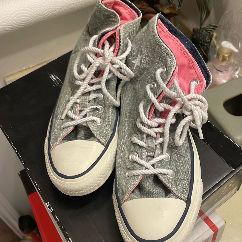 Converse